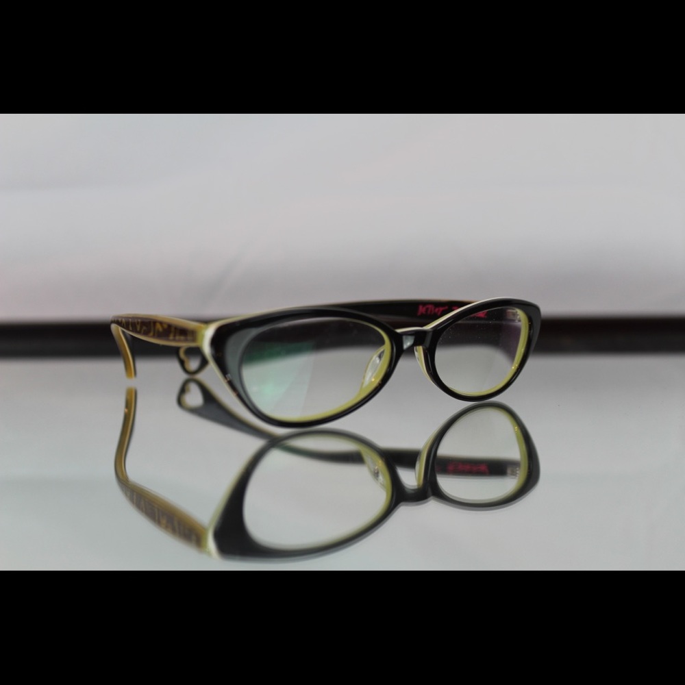 Betsey Johnson Glasses